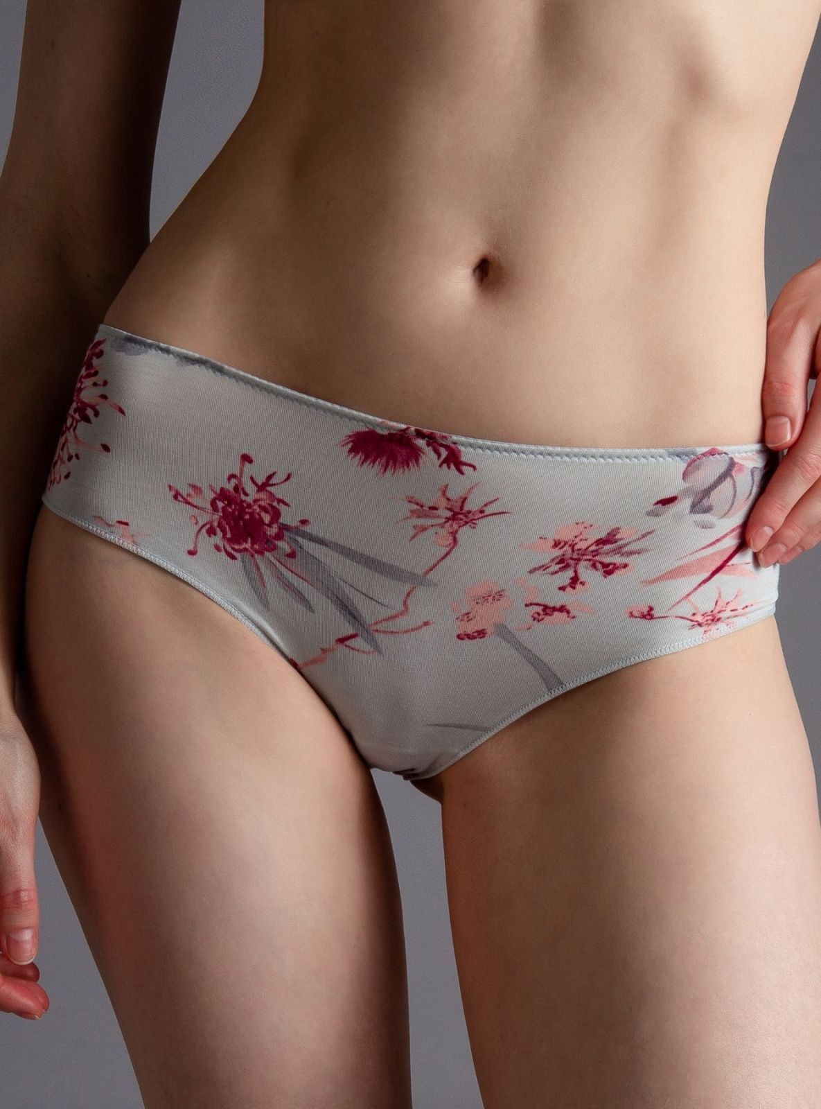 Женские трусы Indefini (Арт.135000-2046LUS)