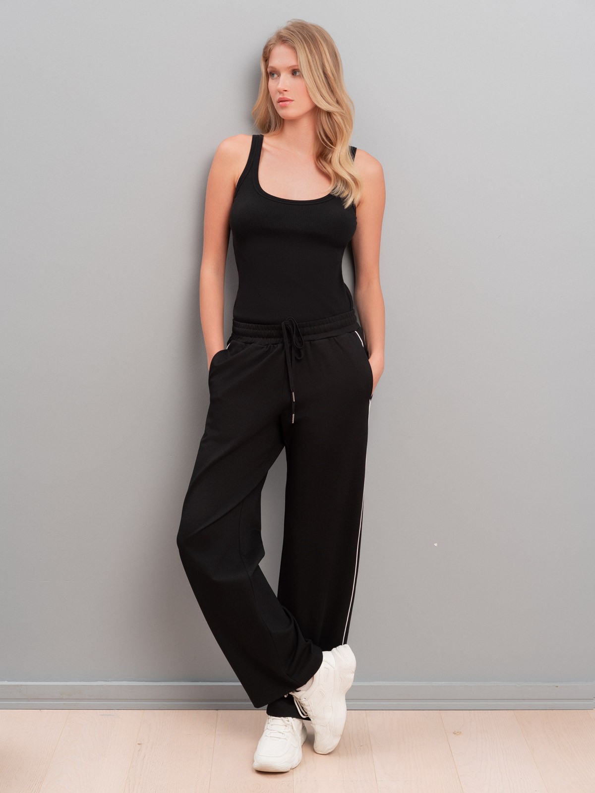 Женские брюки Indefini (Арт. 4272TDJ)