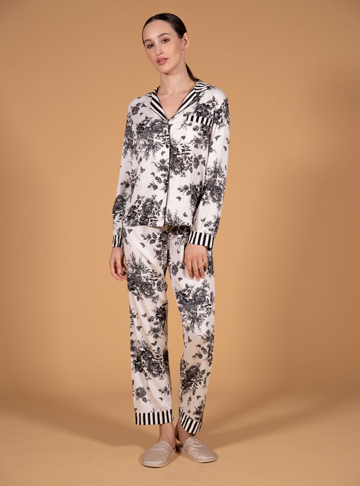 Домашняя пижама Indefini (Арт.571800-2227TCC)