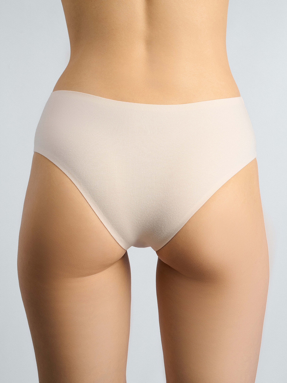 Женские бесшовные трусы стринги-танга молочные (Арт. 5098WDV)