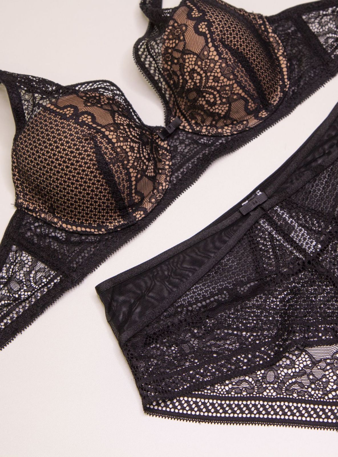 Комплект нижнего белья Indefini (2051WXY)